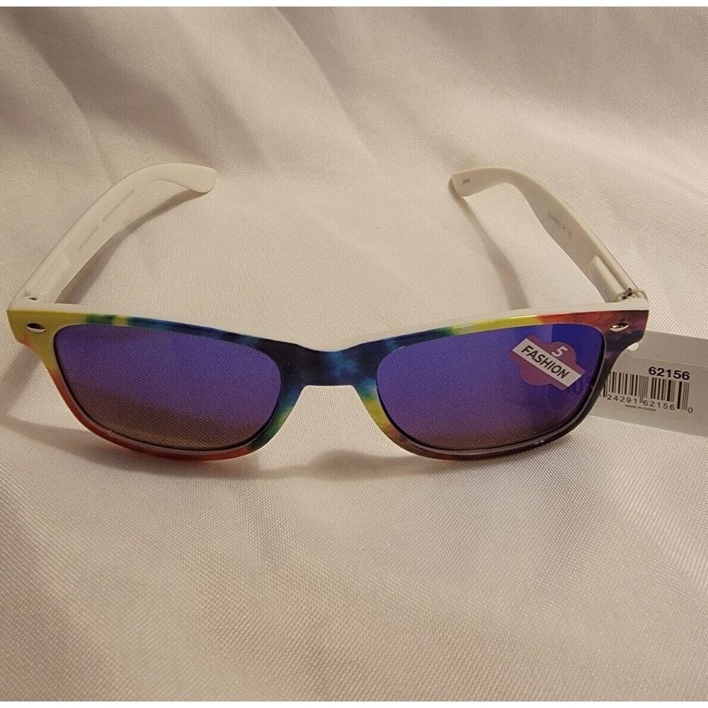 Piranha Womens Fashion Tie-Dye Sunglasses Style # 62156 COLOR SCHEME VARIES
